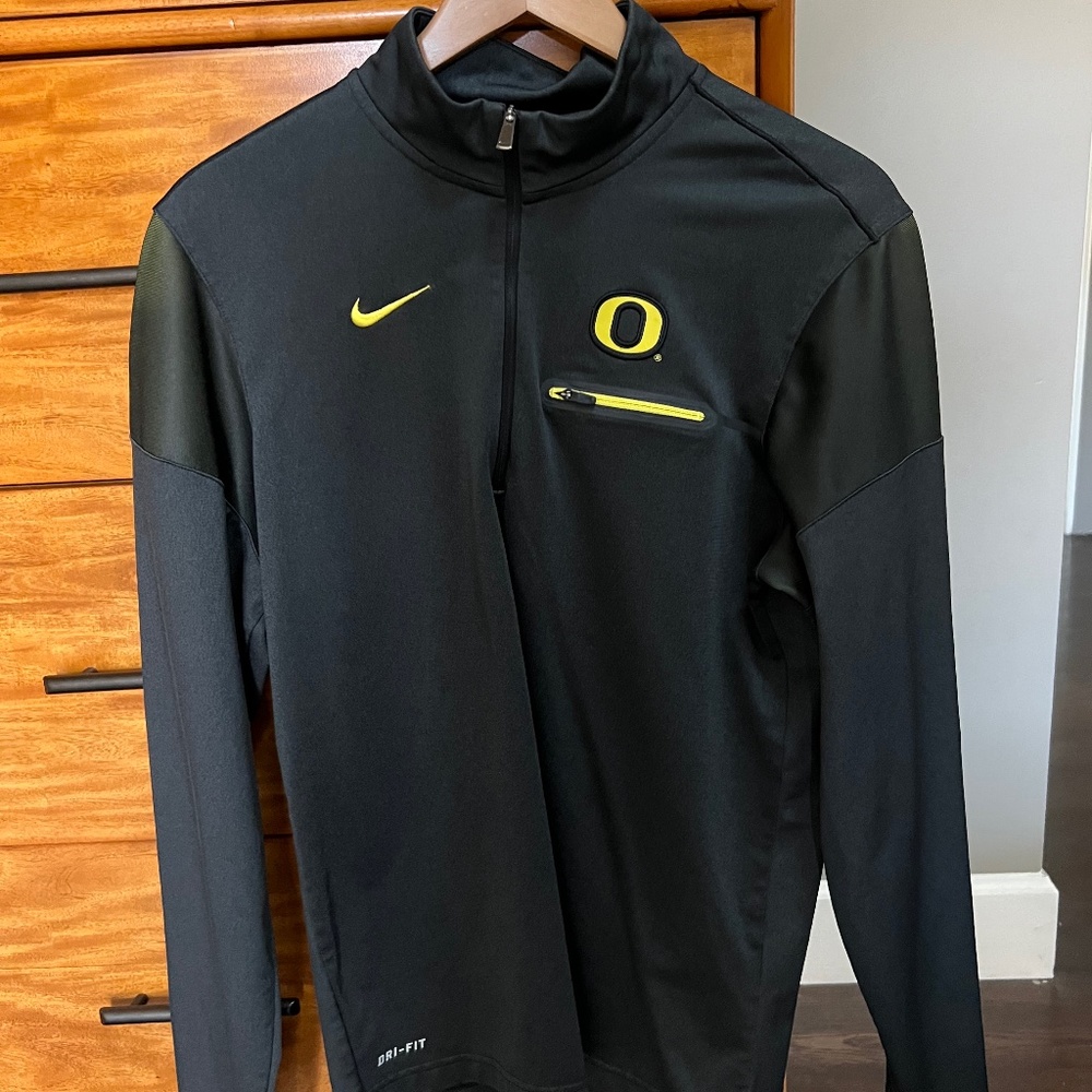 Nike Drifit University of Oregon Quarter Zip Pullover
